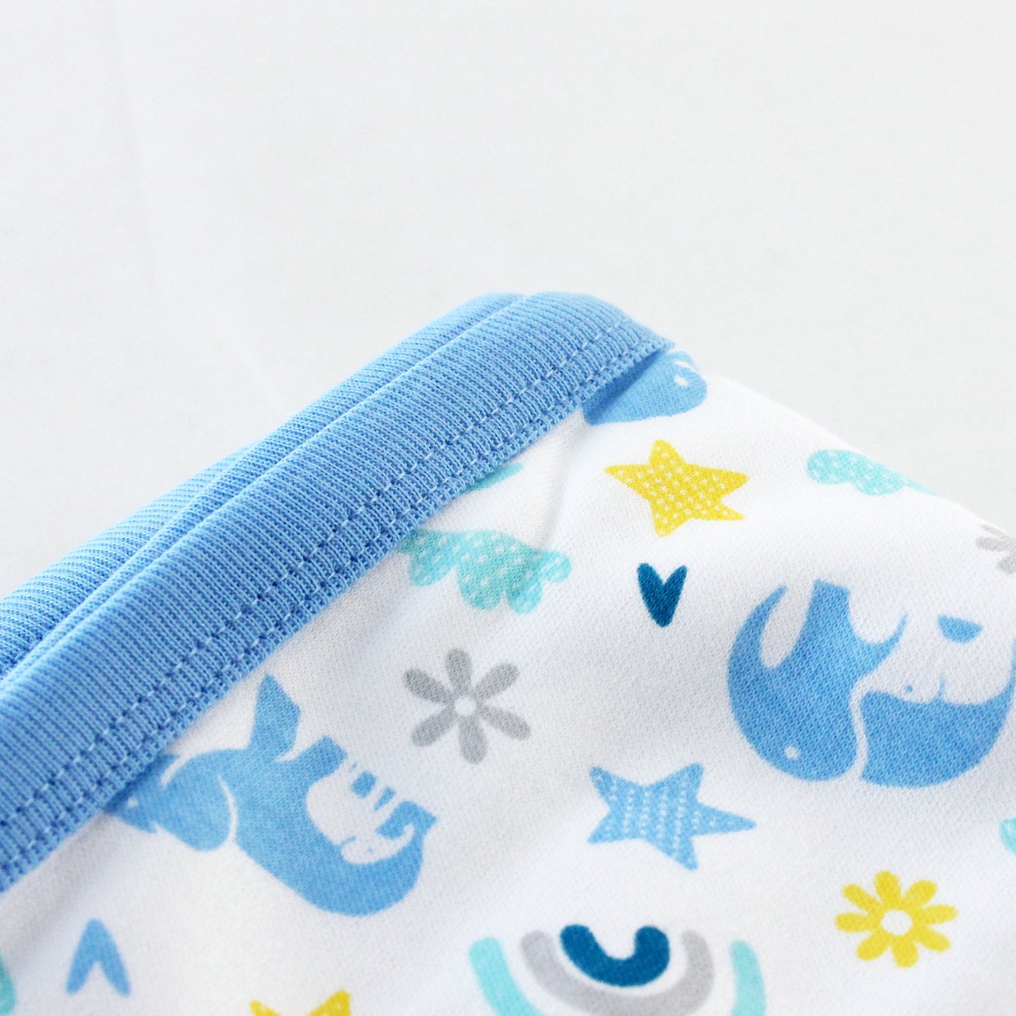 Endanzoo Organic Baby Swaddle Blanket - Elephant Love